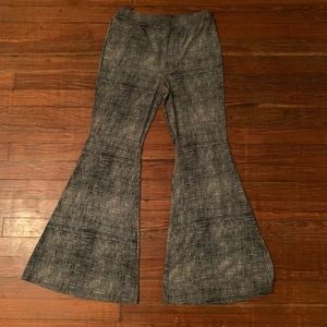 Patterned flare pants